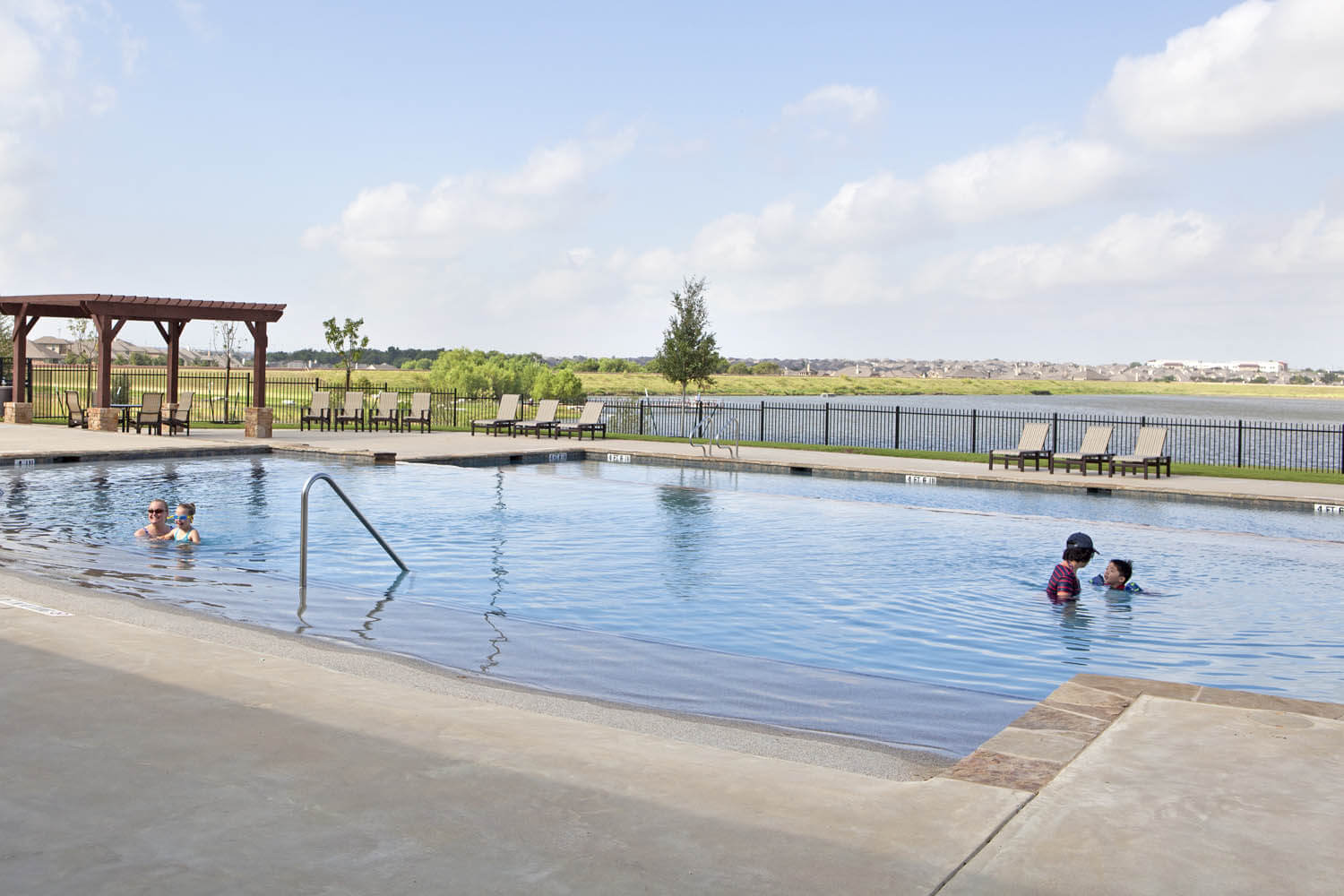 Paloma LakePaloma Lake 65’ HomesitesNew Homes By Coventry Homes